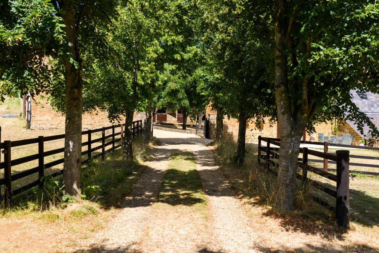 The Barn @ Laurel Farm Villa Shotteswell ภายนอก รูปภาพ